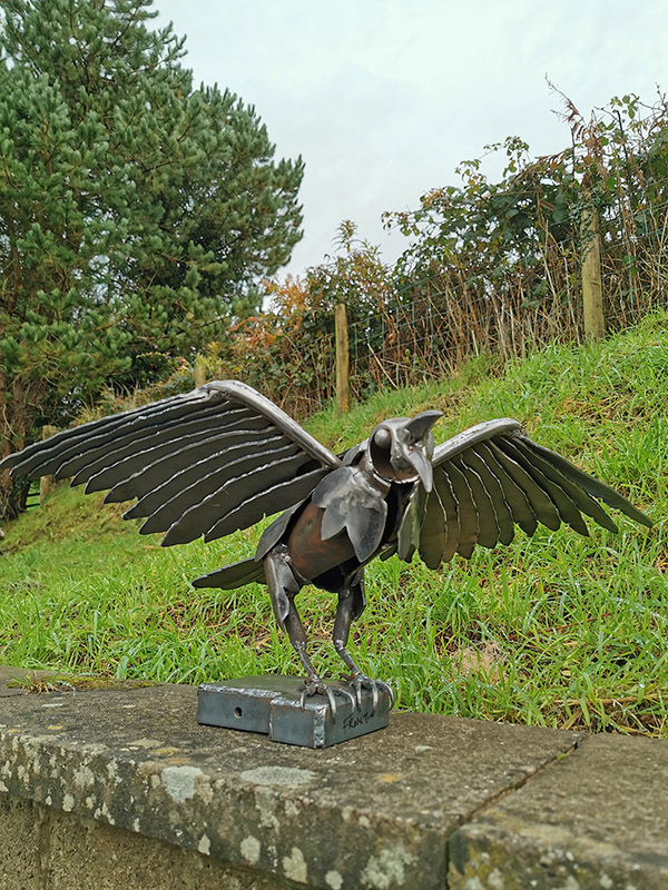 Spike Blackhurst animal-sculptures commissions